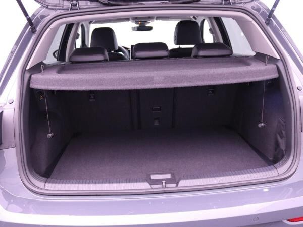 Volkswagen Golf VIII Goal 1.5eTSI DSG/ Navi, LED+, AHK, RFK