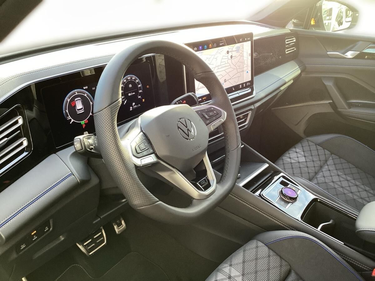 Volkswagen Tiguan R-Line *SOFORT VERFÜGBAR!* 2,0 l TDI SCR 110 kW (150 PS) 7-Gang-Doppelkupplungsgetriebe DSG