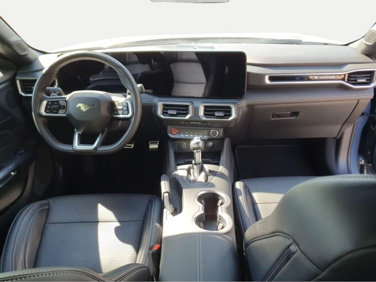 Ford Mustang GT Fastback*V8*AUTOMATIK!!!*INKL. FRACHT!!!