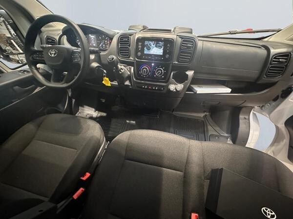 Toyota Proace Max 2.2L Diesel (140 PS) L2H2  WORK - 15 Jahre Garantie - NEU- LAGERWARE