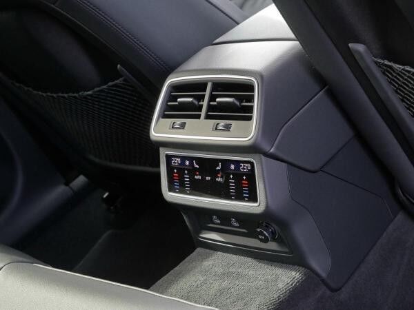 Audi A6 Avant Sport 40 TDI qu. Matrix*RFK*Business