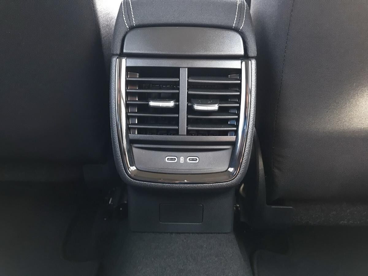 Skoda Kamiq 1.0 TSI DSG Essence *GEWERBE*SOFORT* l LED l KLIMA l PDC l DAB l SHZ