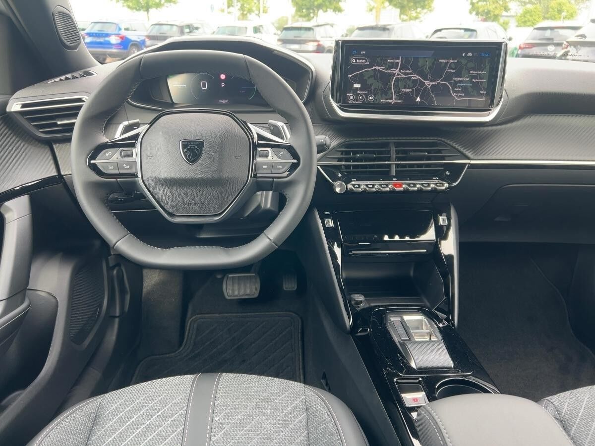 Peugeot 2008 Business Hybrid 145 - Sitzheizung, Navi, Kamera