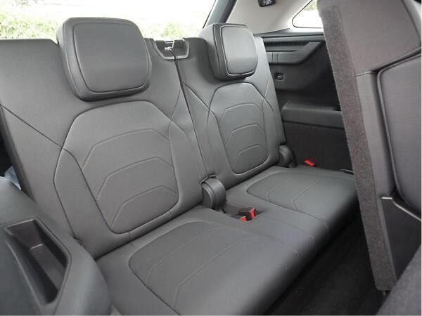 Skoda Kodiaq 1.5 TSI m-HEV Selection DSG 7Si AHK Pano
