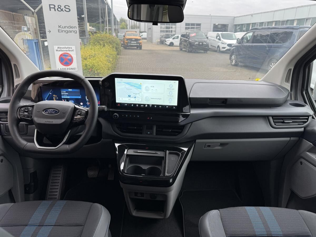 Ford Tourneo Custom BEV⚡️🔋 Sport 340L1 | Sofort Verfügbar |LED-Matrix+AHK+Pano+B&O+Pro Power Onboard+Wärmepumpe