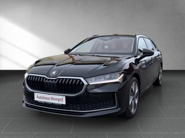 Skoda Superb Combi 1.5 TSI iV Selection *GEWERBE*SOFORT*0,5%* l AHK l MATRIX l 4x SHZ l NAV l