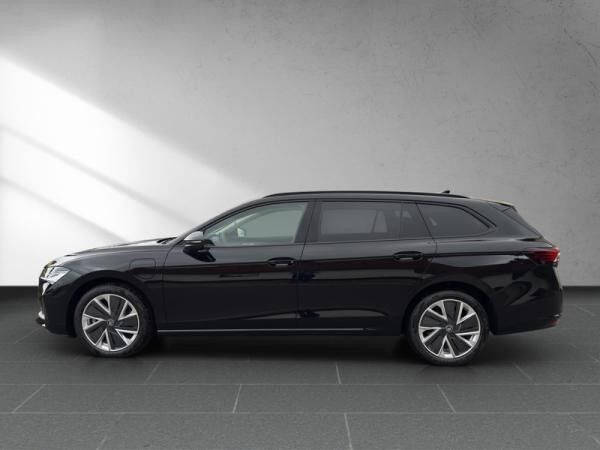 Skoda Superb Combi 1.5 TSI iV Selection *GEWERBE*SOFORT*0,5%* l AHK l MATRIX l 4x SHZ l NAV l