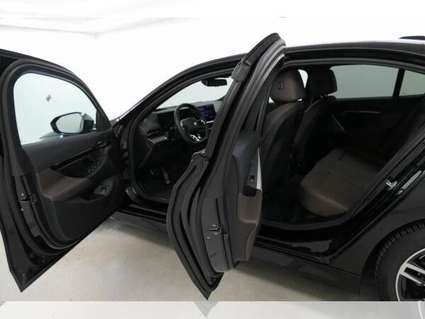 BMW 520 d xDrive M Sportpaket*AHK*Komfortsitz*Sitzbelüftung*
