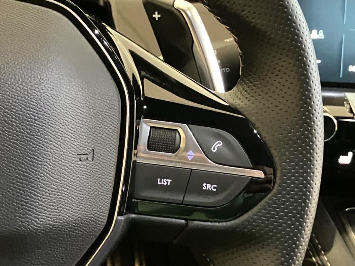 Peugeot 508 1.2PureTech Navi,Rückfahrkamera,WirelessCharg