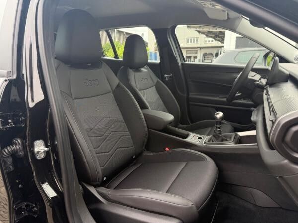 Jeep Avenger 1.2 Altitude JBL SHZ Kamera Allwetterreifen LAGERWAGEN 5x