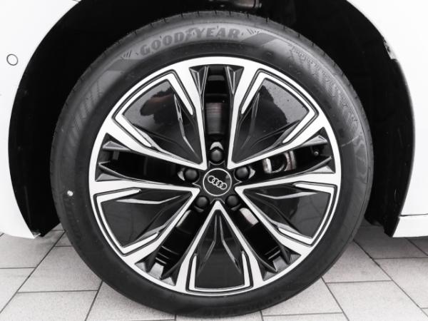 Audi A5 TFSI quattro Kamera CarPlay ACC Navi