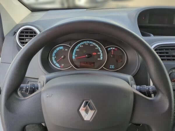 Renault Kangoo Z.E. Maxi 2-Sitzer (Batteriemiete)