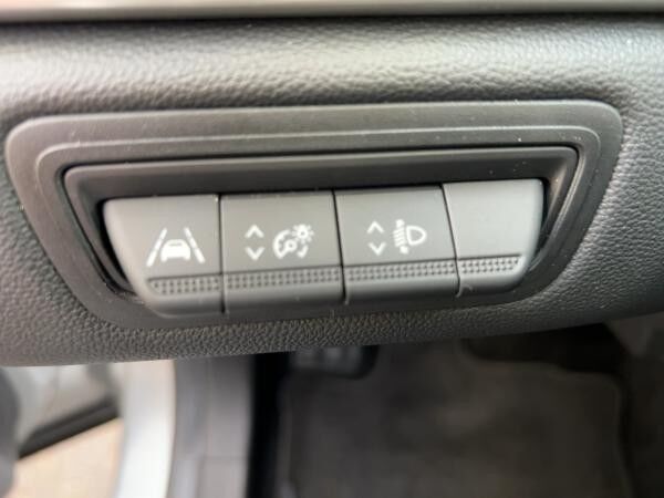 Renault Captur 2 INTENS TCE 130 UPE:25.500,- NAVI PTS