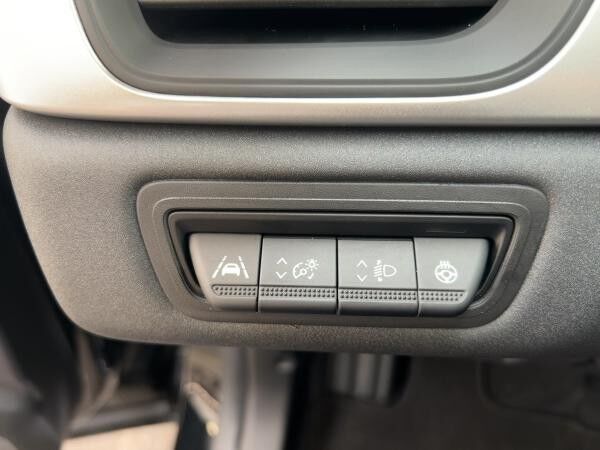 Renault Captur EVOLUTION TCe 140 EDC Mild-Hybrid