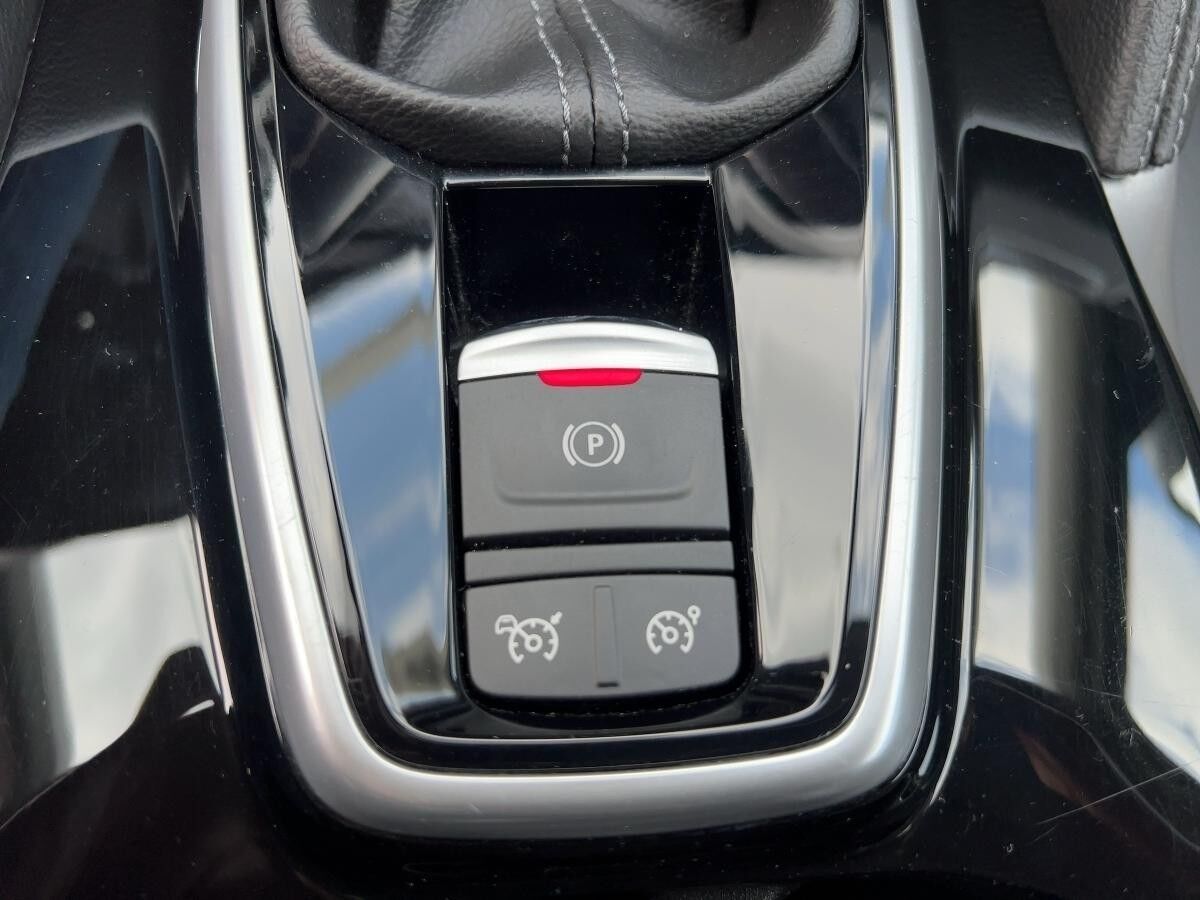 Renault Koleos II 1.3 TCe 160 Techno GPF Kamera Teillede