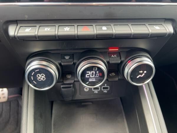 Renault Clio 1.6 E-TECH Hybrid 140 R.S. LINE Automatik