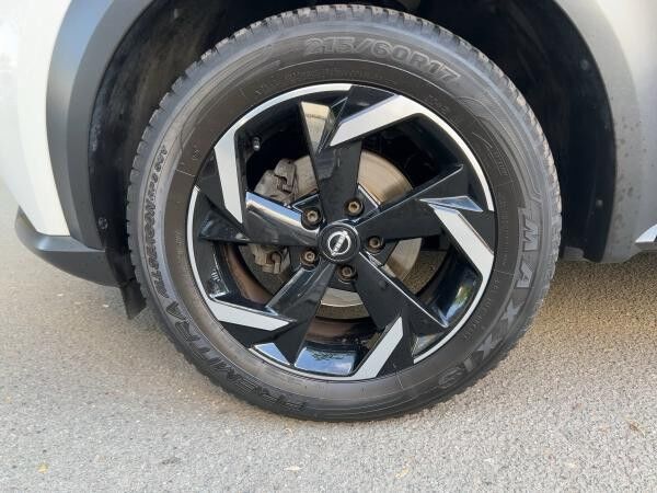 Nissan Juke 1.0 DIG-T N-Connecta Automatik Sitzhzg