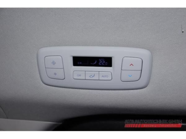Hyundai STARIA Prime Hybrid 9-Sitzer MY25 1.6 T-GDI Park-Paket