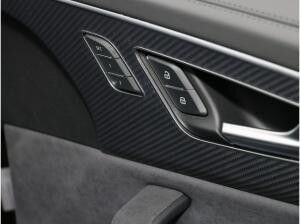 Audi RS Q8 SUV performance