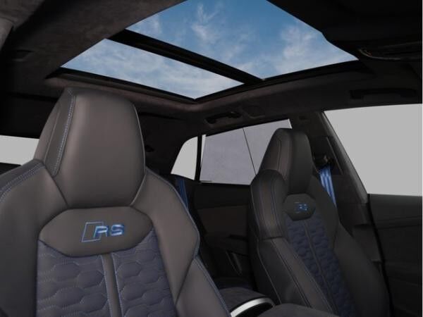 Audi RS Q8 SUV performance