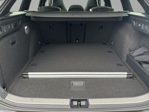 Skoda Superb Combi 2.0 TSI 195 kW 4x4 Sportline, Head-up-Display, AHK