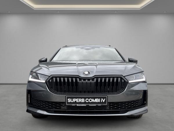 Skoda Superb Combi 2.0 TSI 195 kW 4x4 Sportline, Head-up-Display, AHK