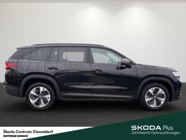 Skoda Kodiaq Selection 2.0 TDI DSG Fahrassistenz-Paket: Plus Komfort-Paket PlusInterieur-Design-Paket Suite Black