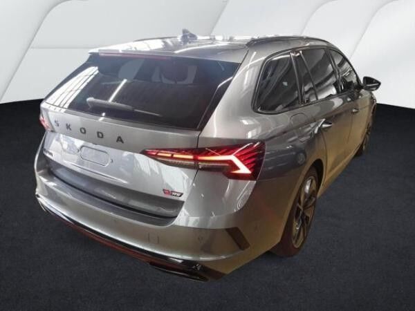 Skoda Octavia Combi 2.0 TFSI DSG RS*CANTON*HUD*LED*PANO*PDC*SHZ*NAVI*KLIMA