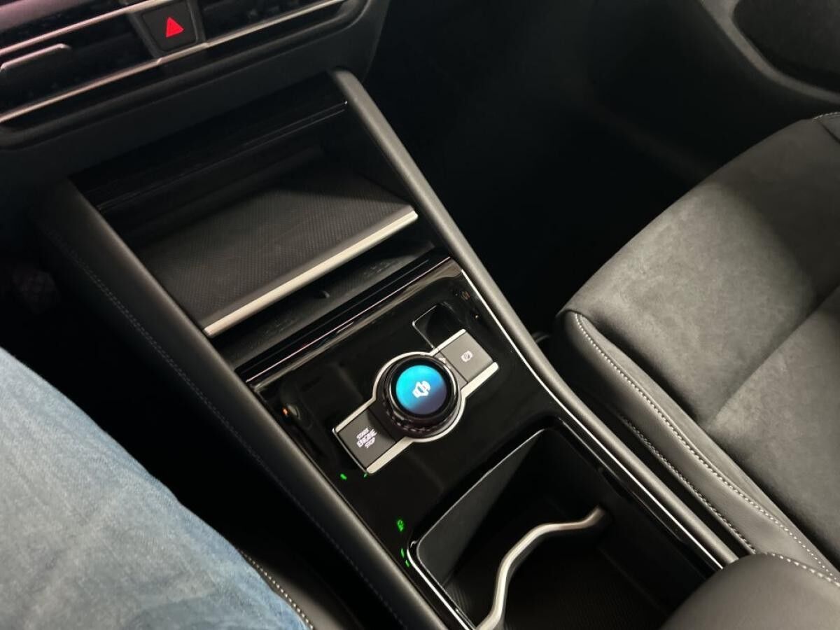 Volkswagen Tiguan Elegance 1.5 l eHybrid *AHK*NAVI*IQ.Drive*IQ.Light*20Zoll*WKR*