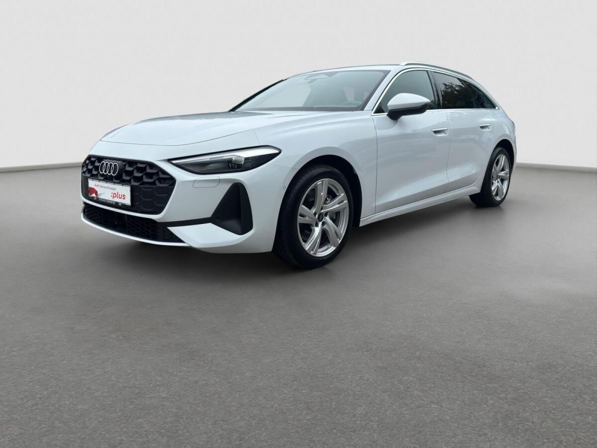 Audi A5 Avant TDI 5JGar Kameera App Fahren Parken