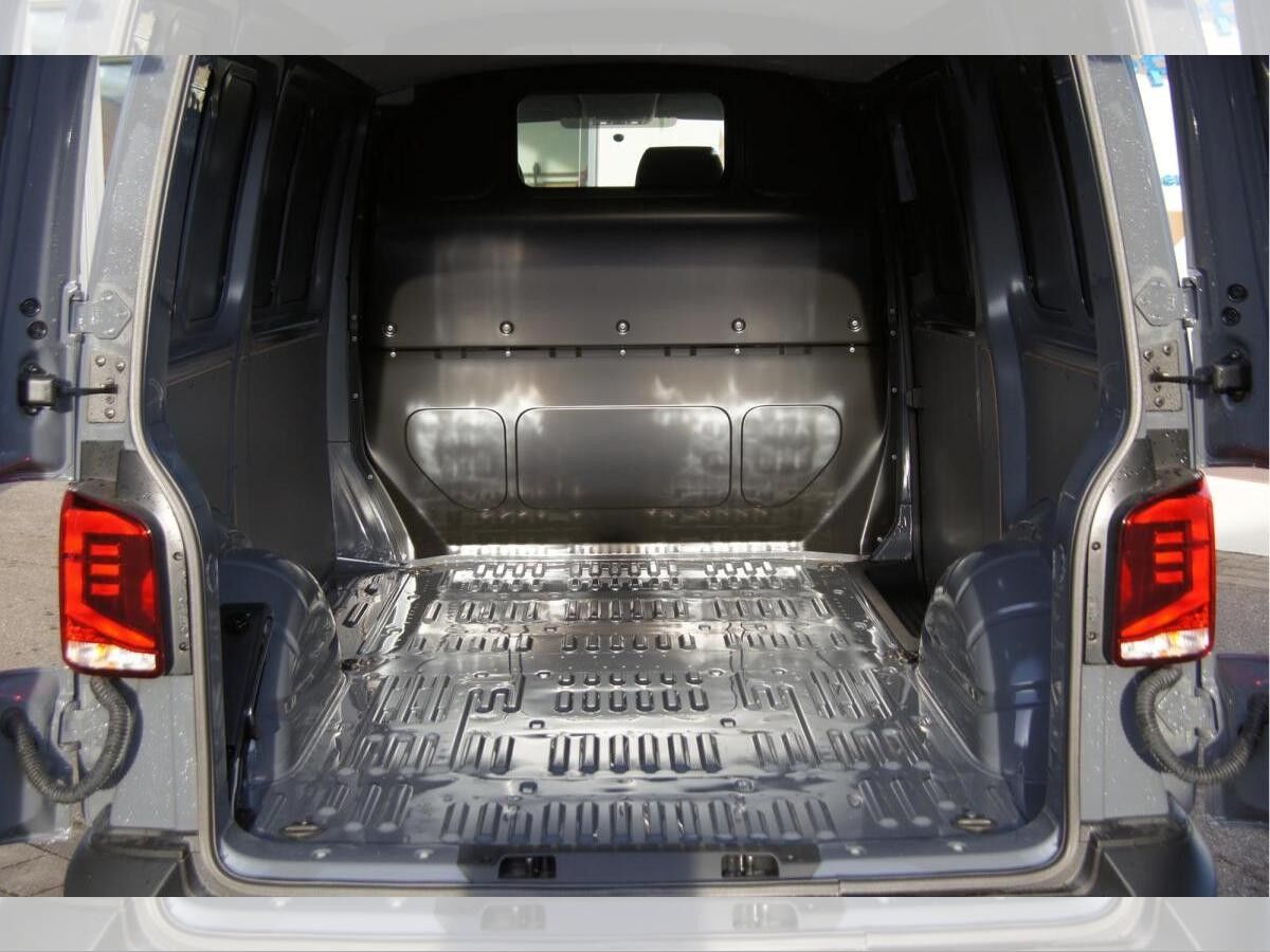 Volkswagen T6.1 Transporter Kasten AHK SITZHEIZUNG FLÜGELT.