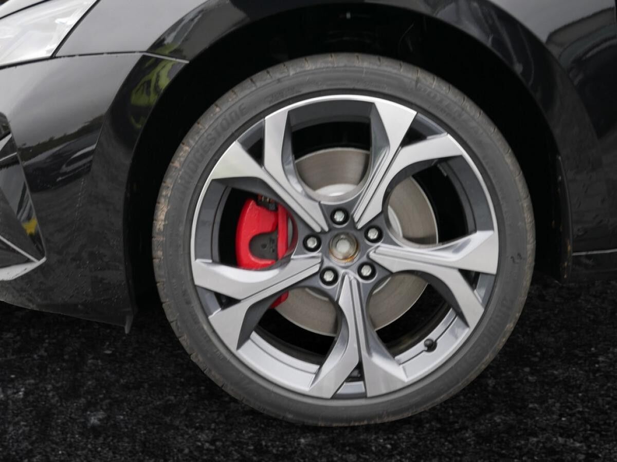 Skoda Octavia Combi 2.0 TSI RS ACC NAVI KAMERA MATRIX-LED *892*