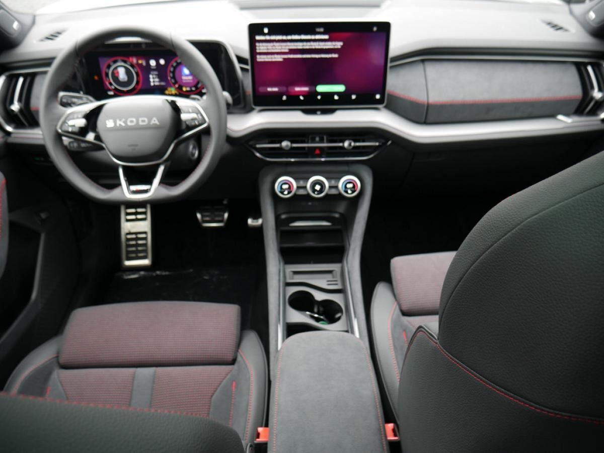 Skoda Kodiaq RS 2.0 TSI 4x4 - KEYLESS NAVI PANO 7-SITZER *SN895*