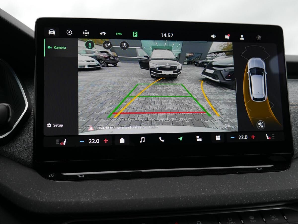 Skoda Octavia Combi 2.0 TDI DSG PDC ACC KEYLESS AHK LED *869*