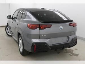 BMW X2 sDrive20i M Sportpaket*Aktivsitz*Harman Kardon*Driving Ass.*