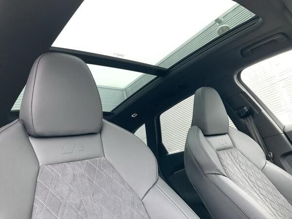 Audi SQ5 SUV edition one TFSI S tr. Luft PANO HUD 21Ž