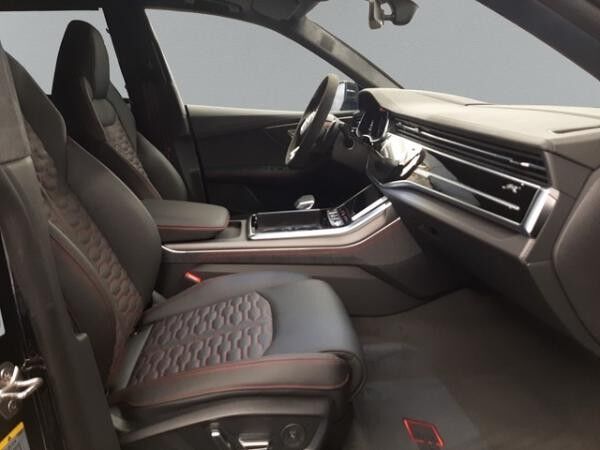 Audi RS Q8 // B&O AHK HD Matrix 23" PANO HuD StHz*exkl. für Gewerbetreibende*