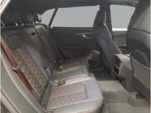 Audi RS Q8 // B&O AHK HD Matrix 23" PANO HuD StHz*exkl. für Gewerbetreibende*