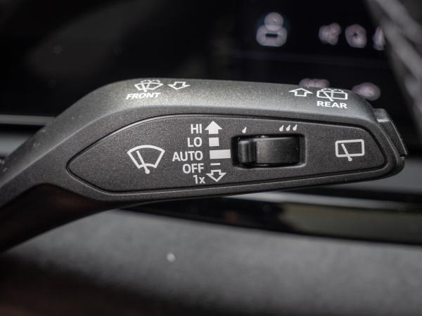 Audi A5 Avant e-hybrid quattro