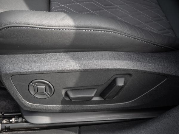 Audi A5 Avant e-hybrid quattro