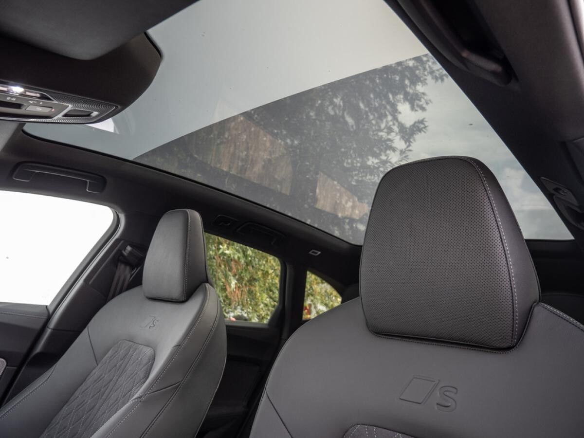 Audi A5 Avant e-hybrid quattro