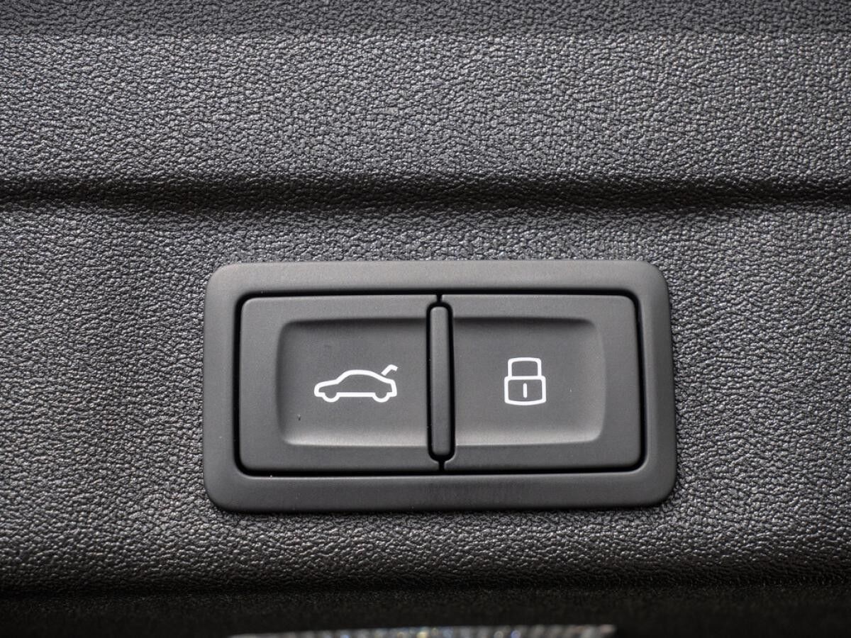 Audi A5 Avant e-hybrid quattro