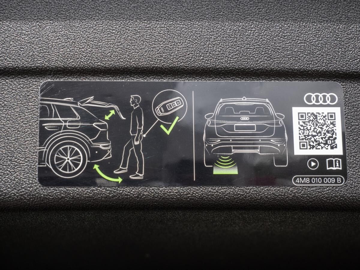 Audi A5 Avant e-hybrid quattro