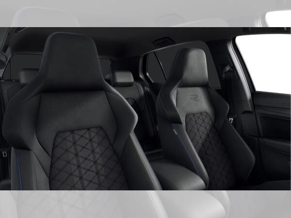 Volkswagen Golf R-Line 1.5 l eTSI OPF DSG Black CarPlay ACC