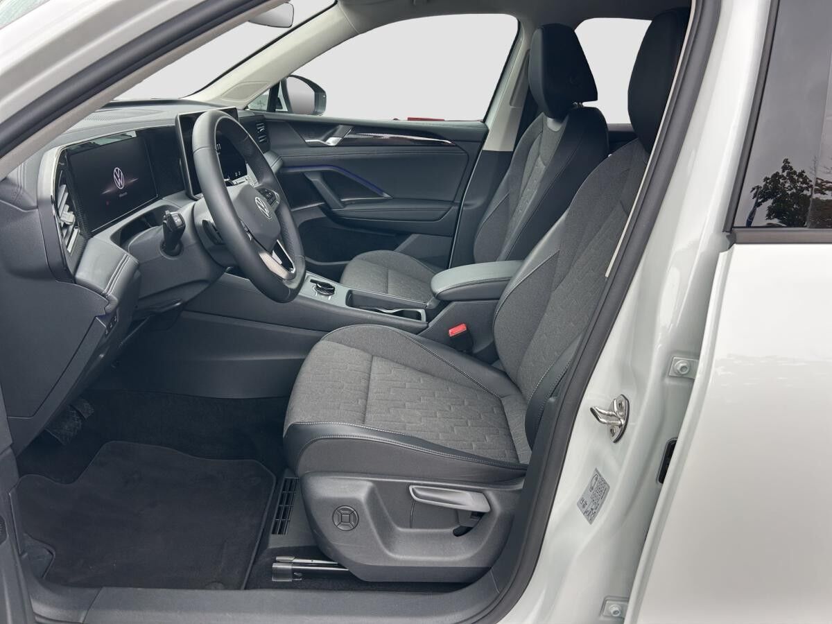 Volkswagen Tiguan LIFE 1.5 eTSI Design LED+ LM18 WInter connect AHK