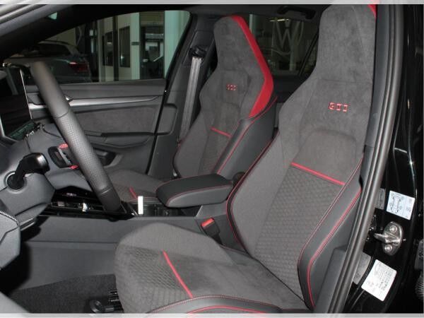 Volkswagen Golf 8 GTI Clubsport Black-Style