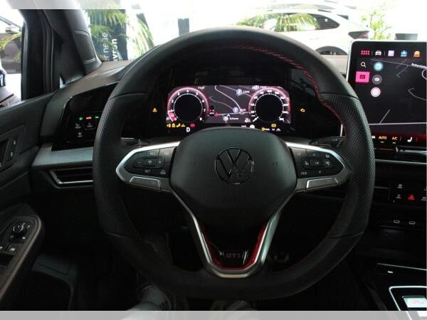 Volkswagen Golf 8 GTI Clubsport Black-Style