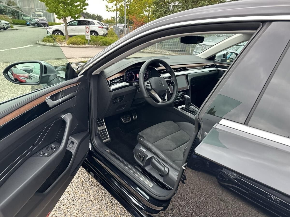 Volkswagen Arteon SB Elegance TSi DSG Black+ACC+AHK+LED+PDC