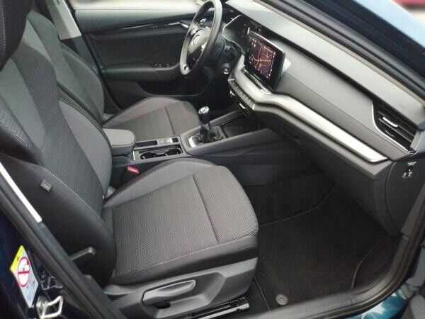 Skoda Octavia Combi Ambition 2.0 TDI LED GRA PDC Keyl