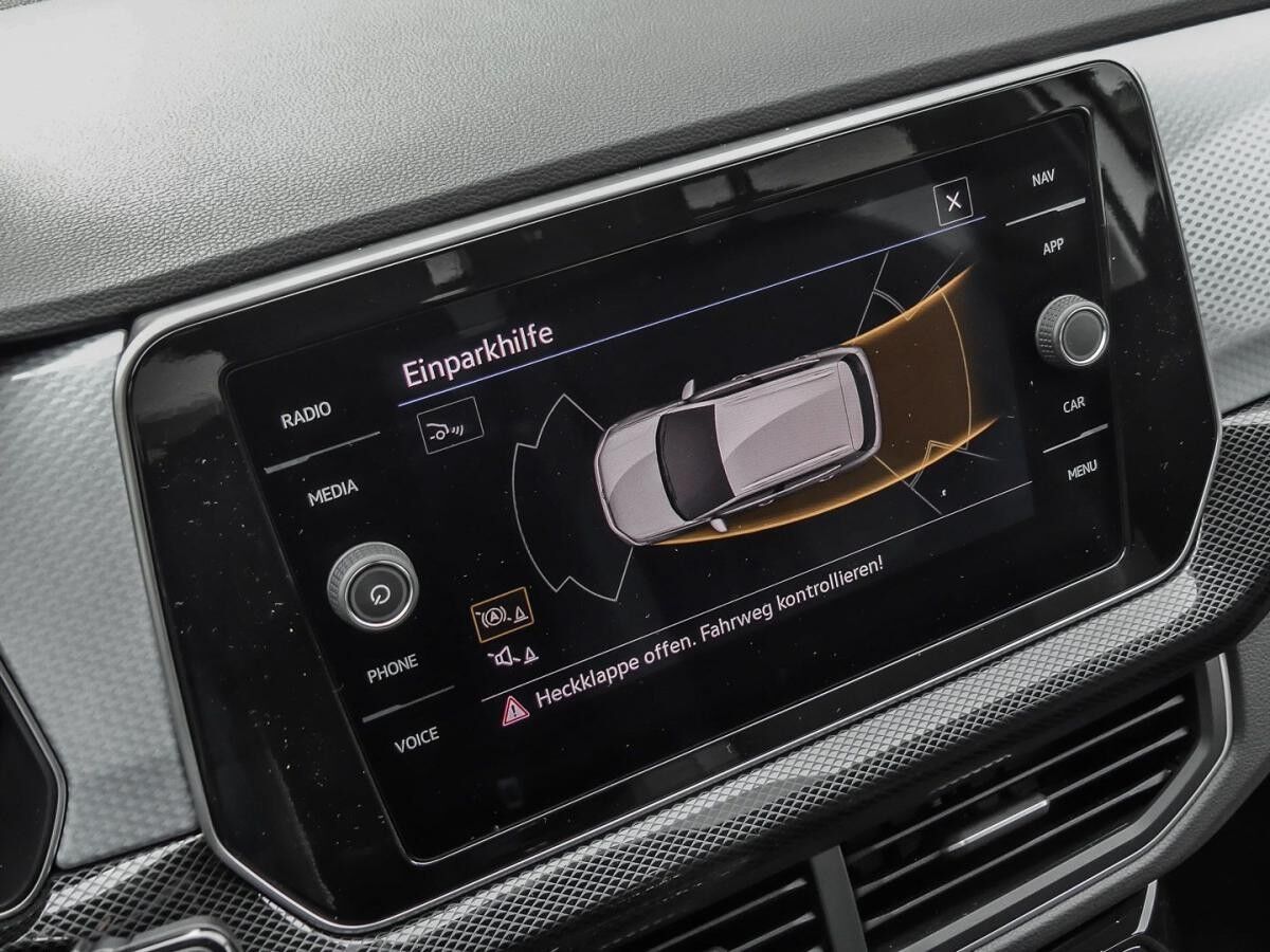 Volkswagen T-Cross 1.0 TSI AHK Ganzjahresreifen